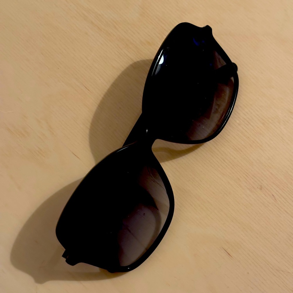 Gucci oversized square sunglasses.